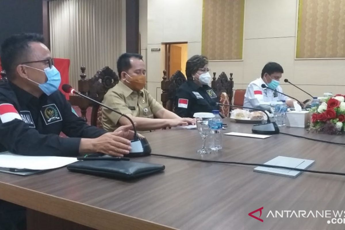 Komite II  DPD-RI mendorong pengembangan komoditas unggulan Sulut