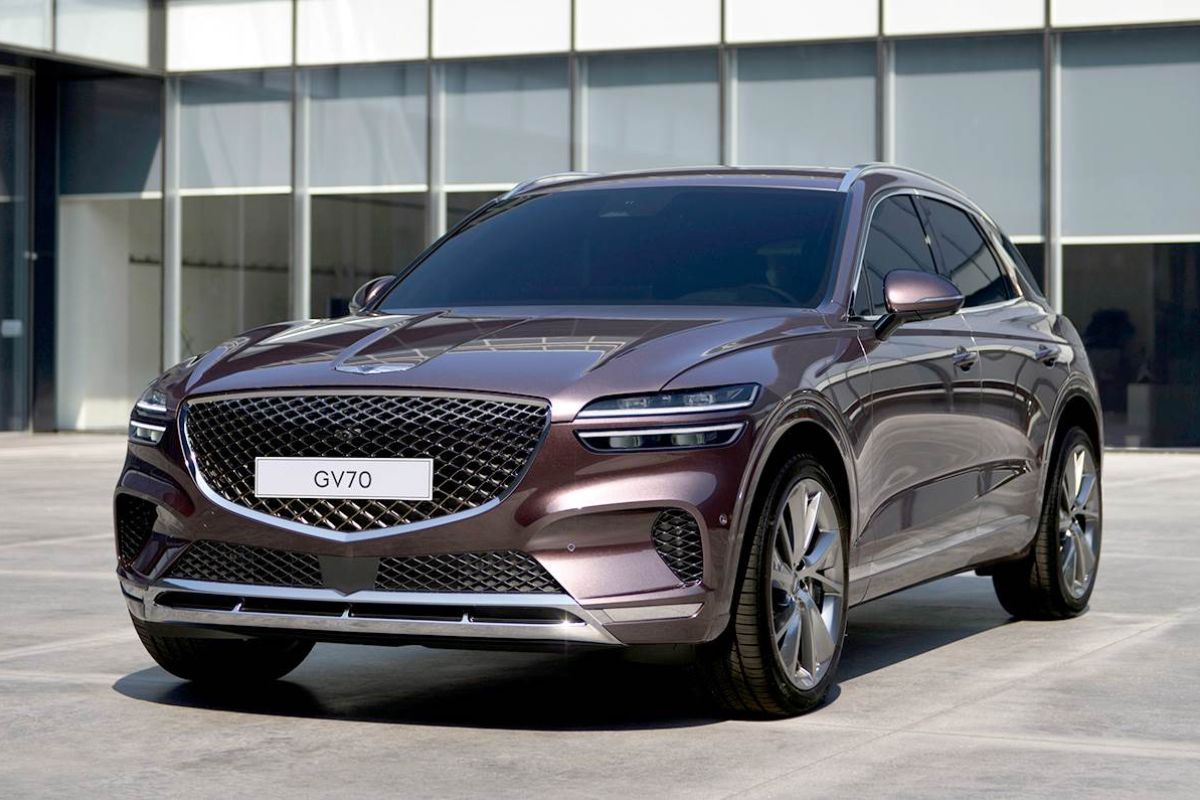 Hyundai ungkap desain Genesis GV70 SUV