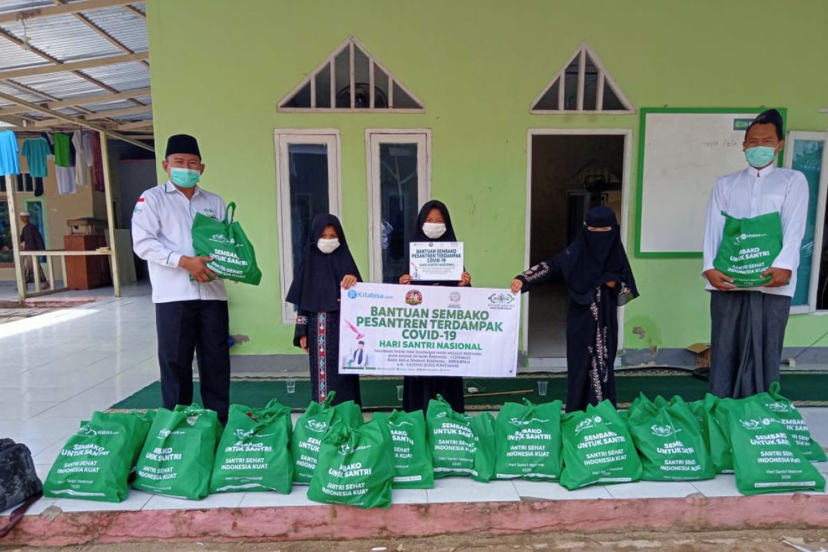 Hari Santri, LazisNu Kota Pontianak salurkan sembako