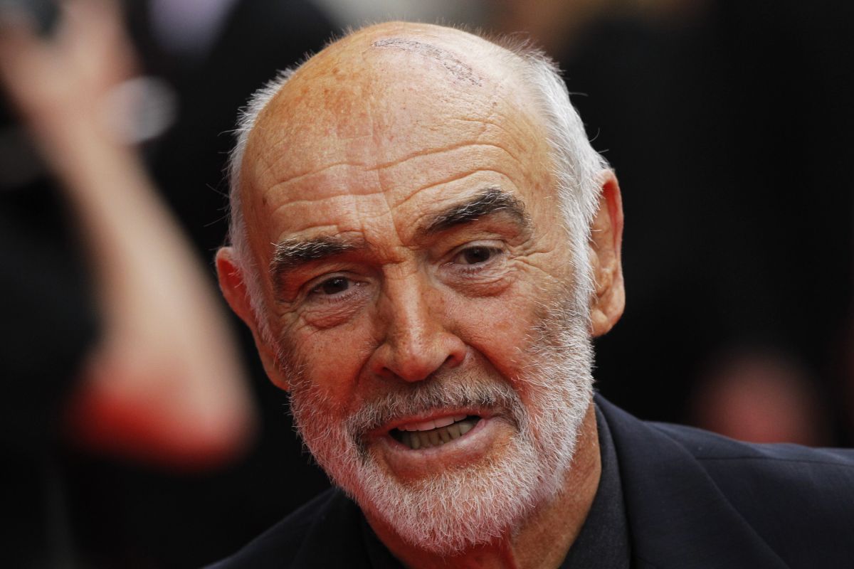 Pistol Sean Connery di film James Bond "Dr. No" dilelang