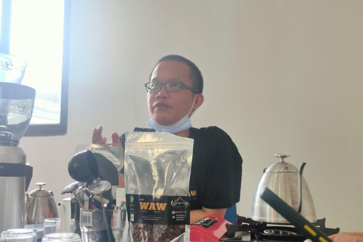 Warkop WAW sebut minum kopi untuk kesehatan