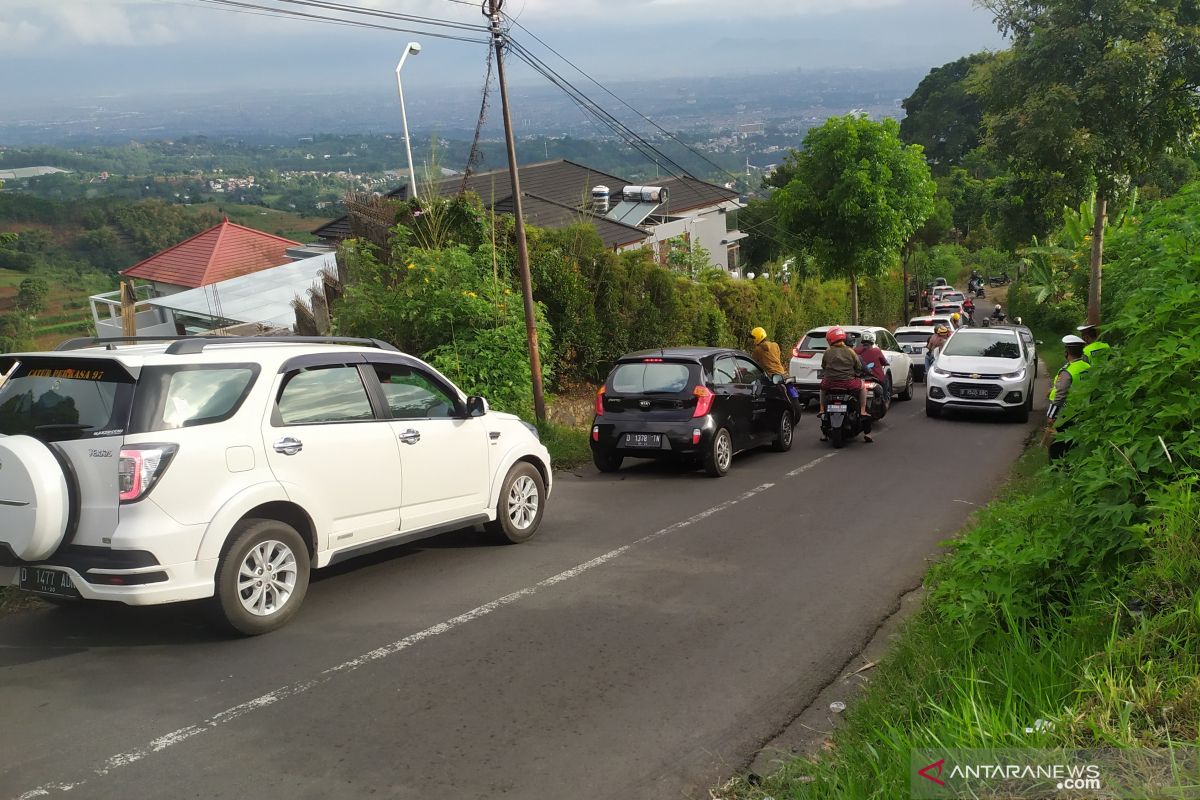 Polisi prediksi puncak arus balik wisata Lembang terjadi Sabtu malam