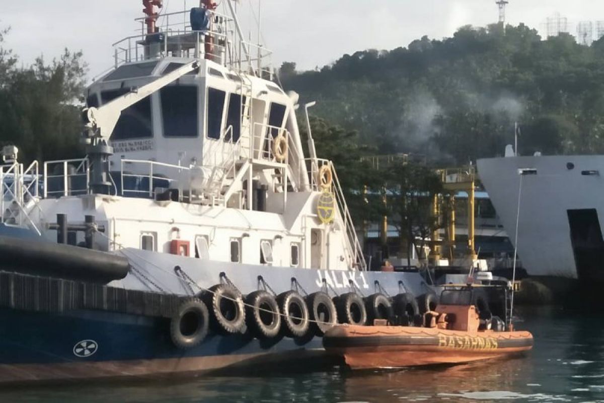 Seorang pemuda lompat dari kapal feri Merak-Bakauheni, pencarian dilakukan