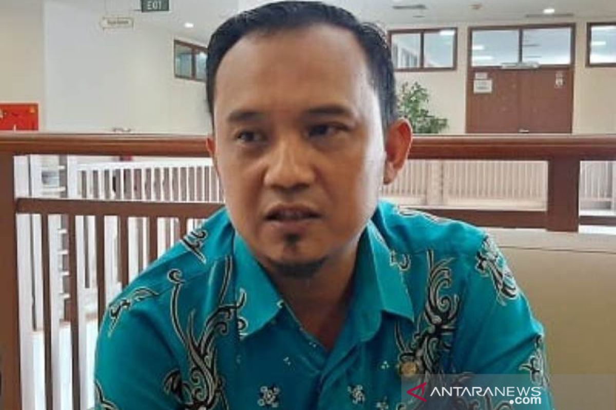 Kendaraan dinas Kabupaten Penajam Desember dipasangi stiker