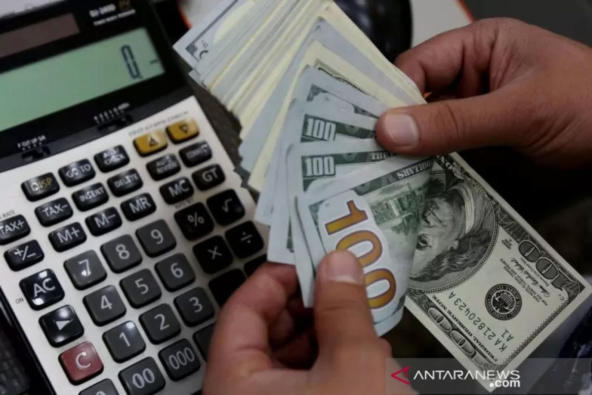 Dolar tembus tertinggi dua minggu dipicu permintaan "safe haven"