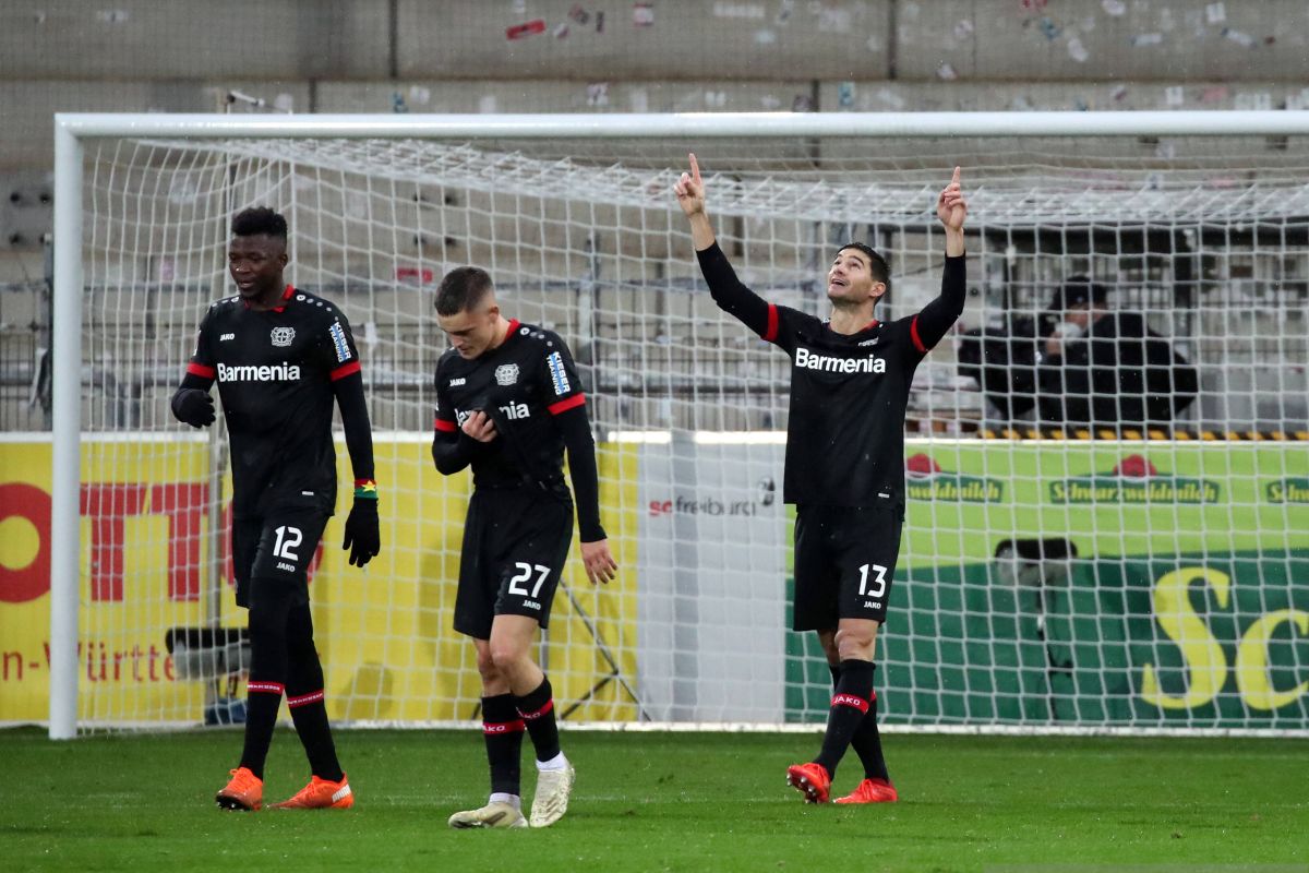 Leverkusen menang 4-2 atas Freiburg di Schwarzwald-Stadion, Freiburg