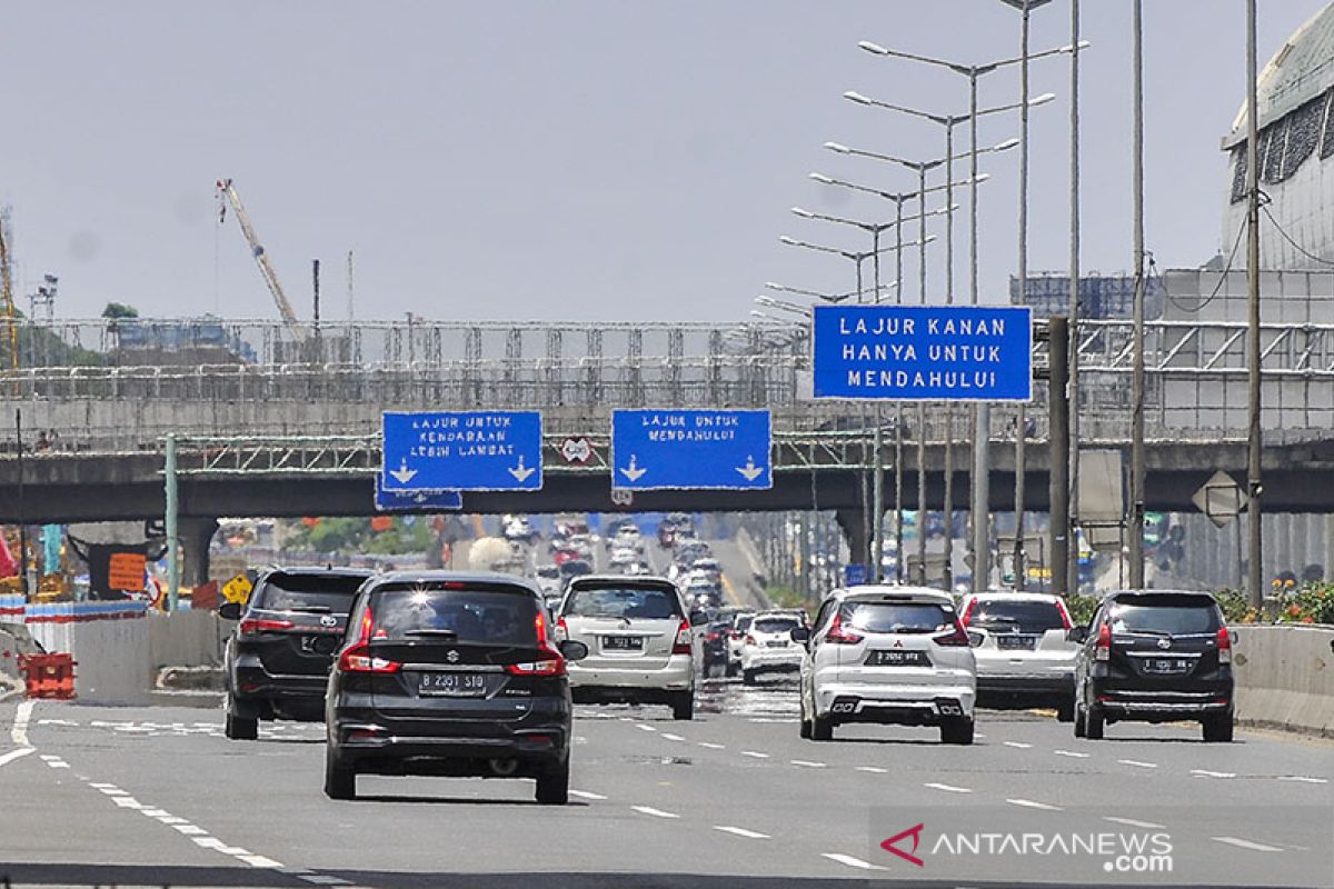 Arus balik libur panjang, 191.326 kendaraan ke Jakarta lewat Tol Japek