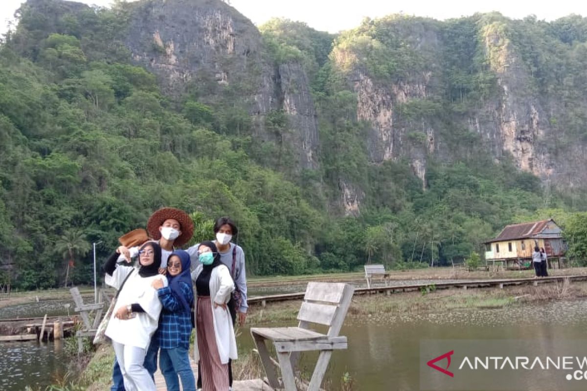 Pengelola wisata Karst Rammang-Rammang siapkan SDM menuju Geopark Unesco