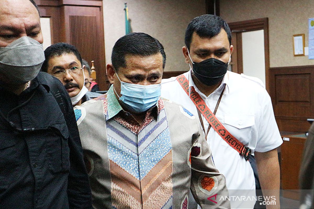 Dua pati Polri didakwa terima suap Rp8,3 miliar dari Djoko Tjandra