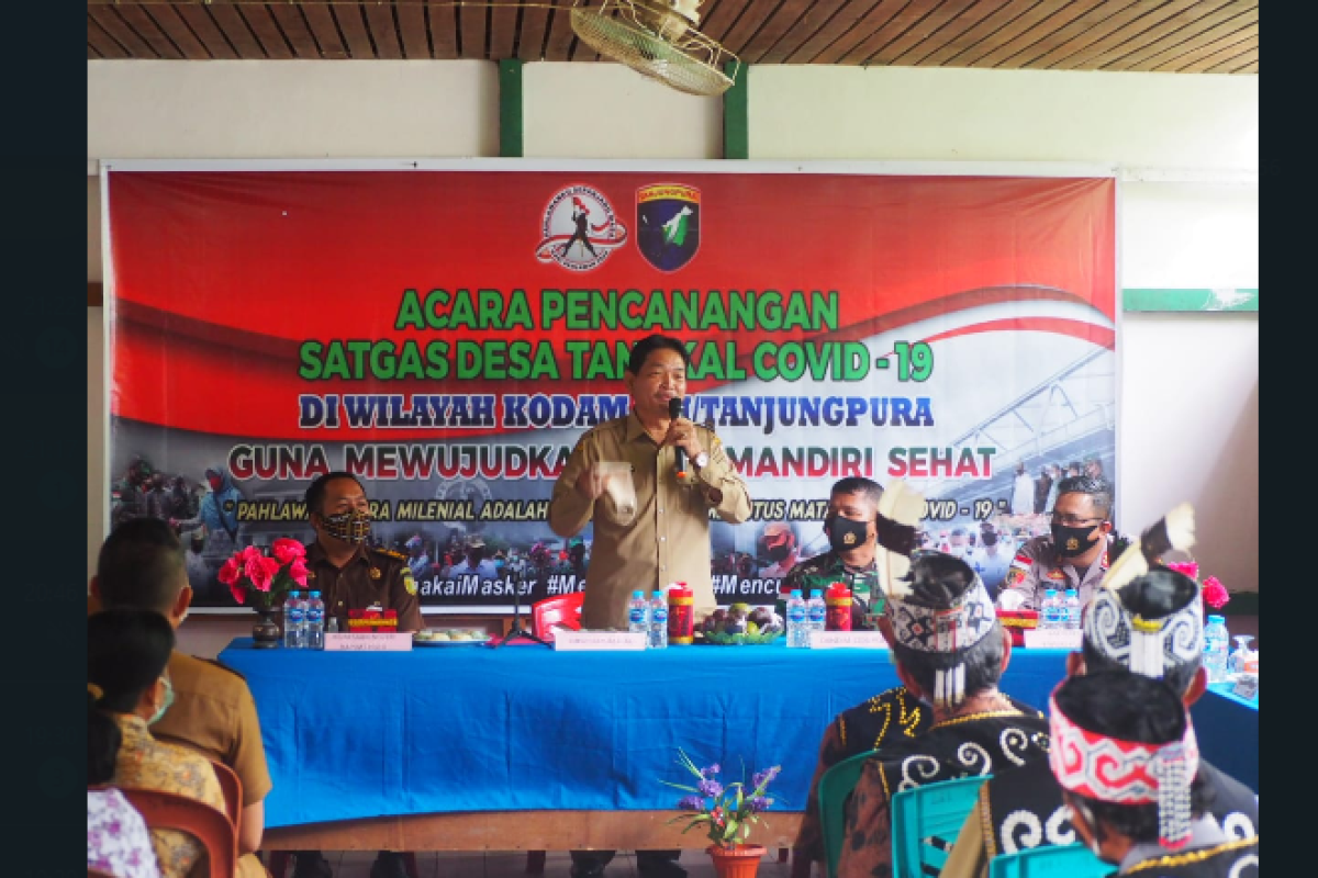 TNI membentuk Satgas Desa tangkal COVID-19 di Kapuas Hulu