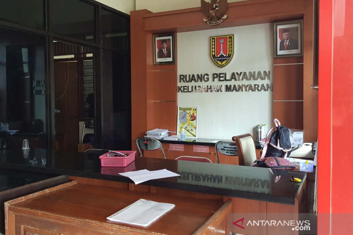 Sejumlah pegawai Kelurahan Manyaran Semarang positif COVID-19