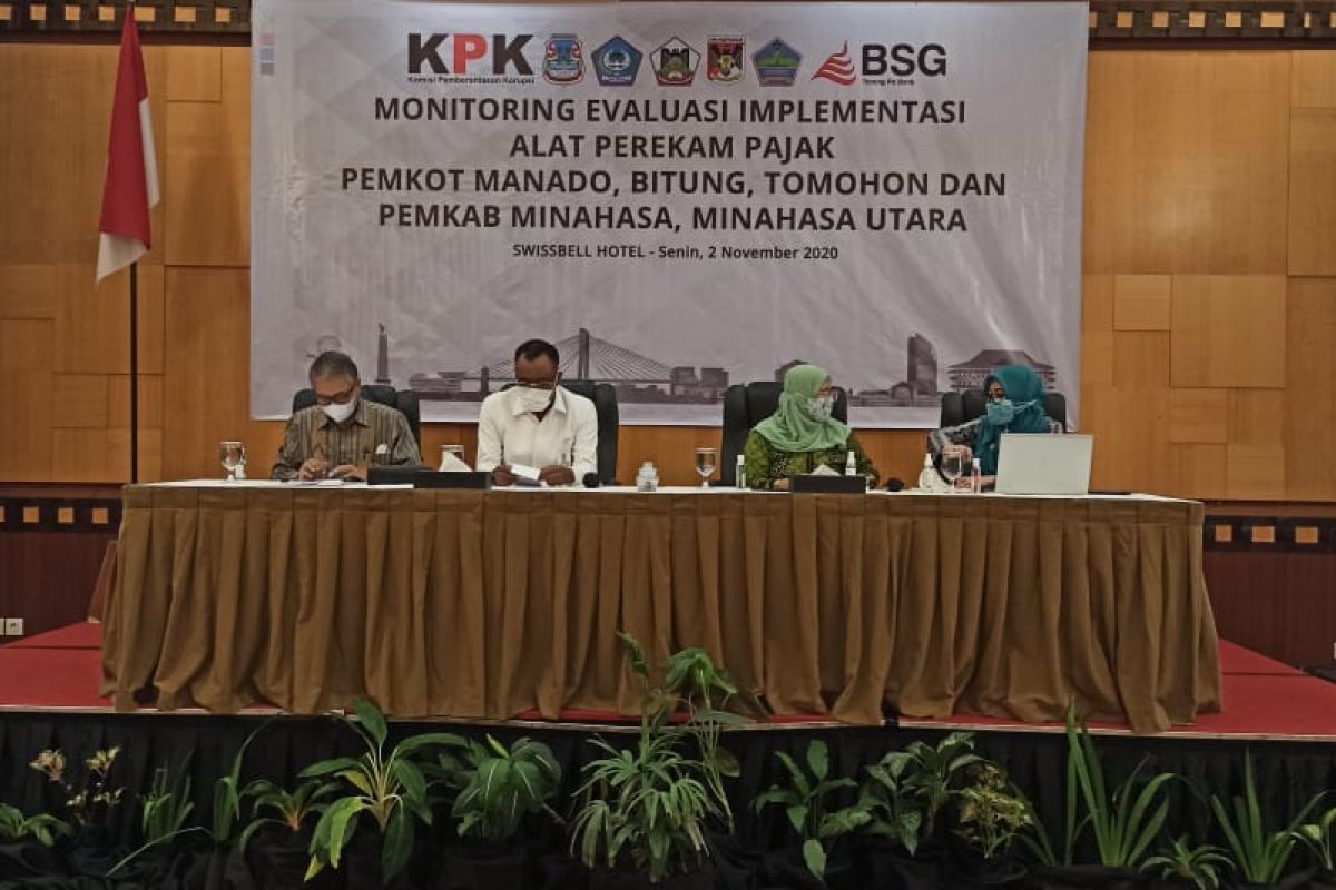 KPK sosialisasikan alat rekam pajak online kepada lima Pemda di Sulut