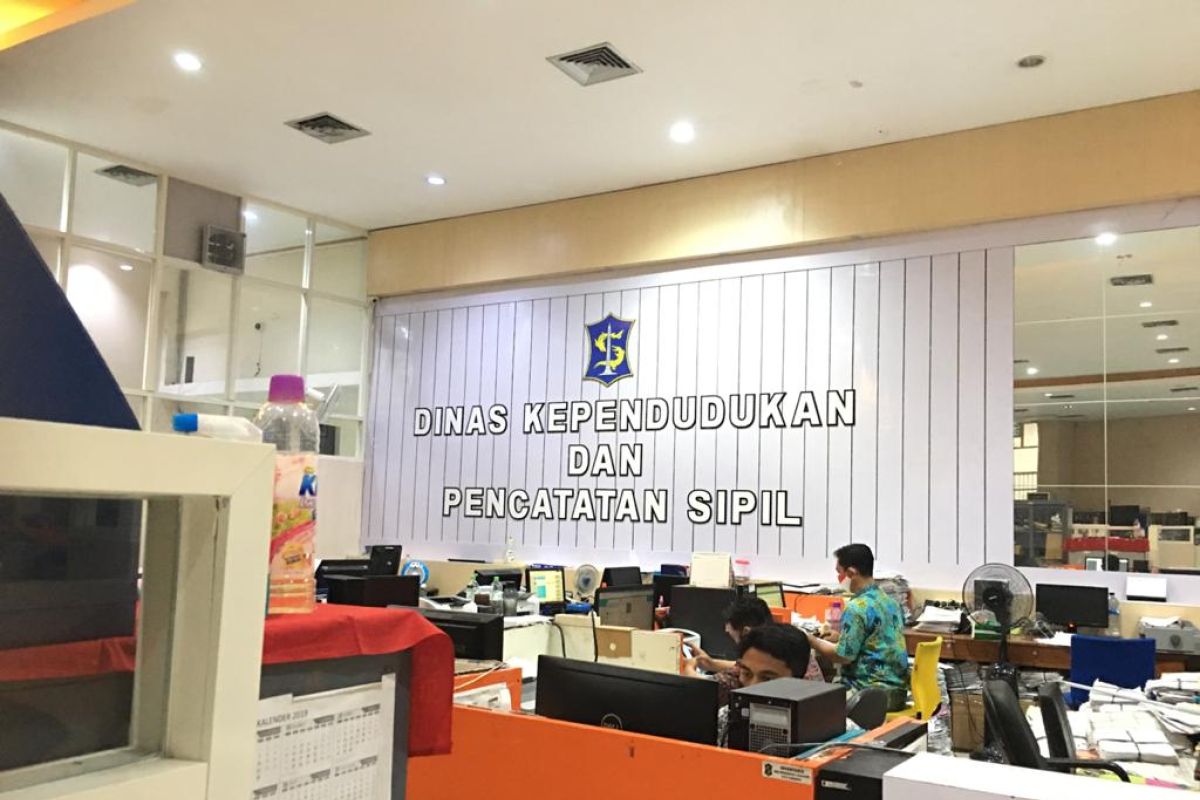 Pelayanan kependudukan di Kota Surabaya terbanyak kedua selama libur panjang