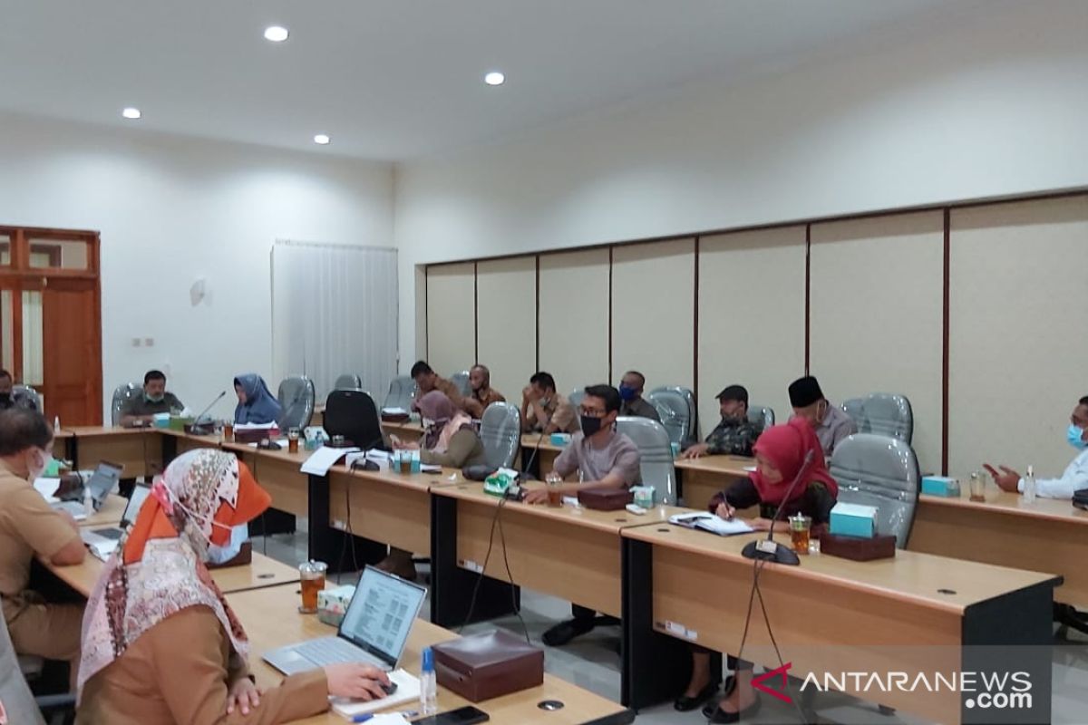 Perumda Aneka Usaha Kulon Progo gagal mencapai target PAD