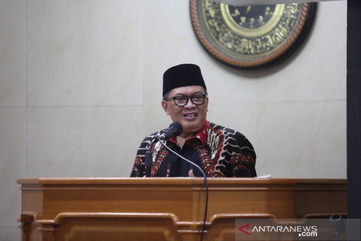 Wali Kota Bandung mulai bahas penetapan UMK 2021