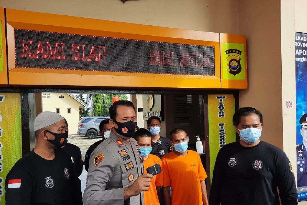 Polsek Kotabaru tangkap pelaku penggelapan mobil truk batubara