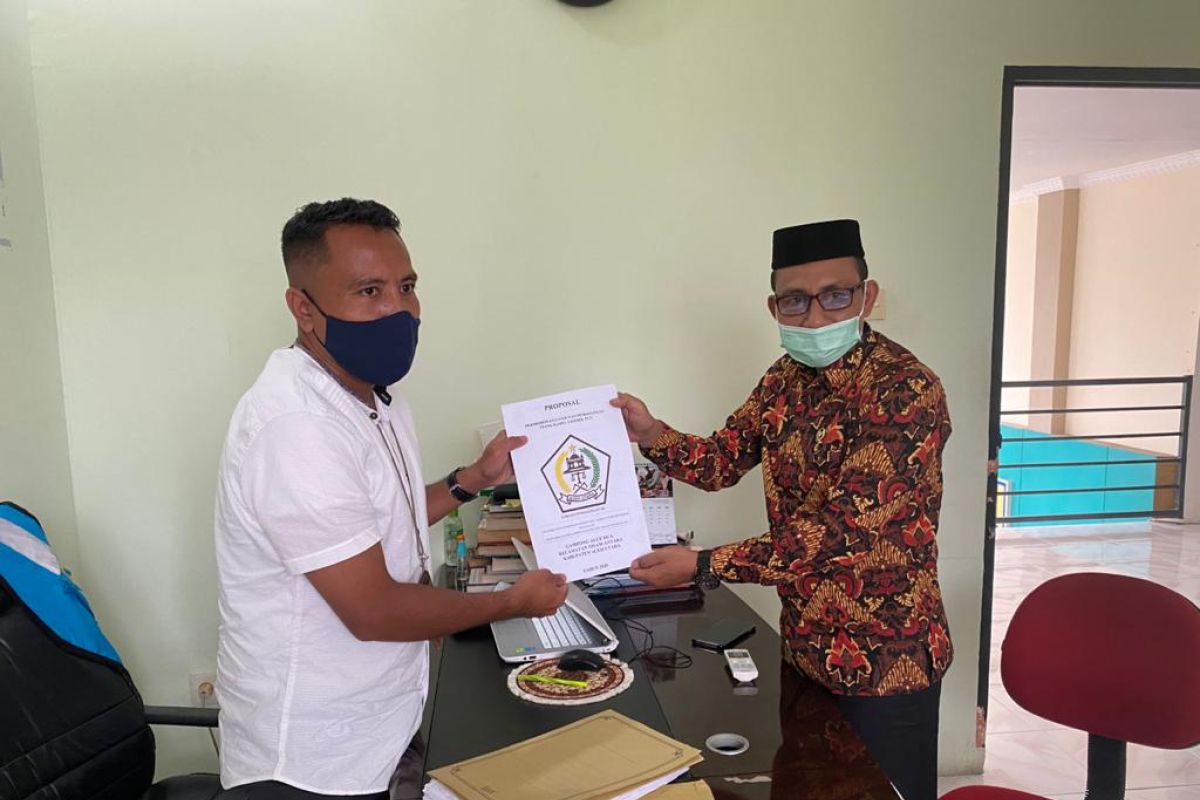 Sampaikanlah aspirasi masyarakat, Haji Uma datangi kantor PLN