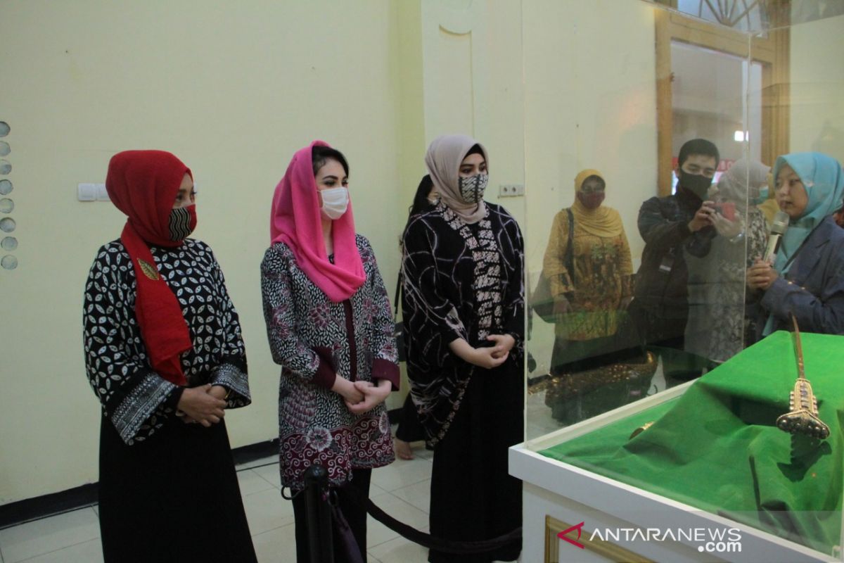 Arumi Bachsin dukung Museum Rasulullah SAW di Probolinggo jadi wisata religi