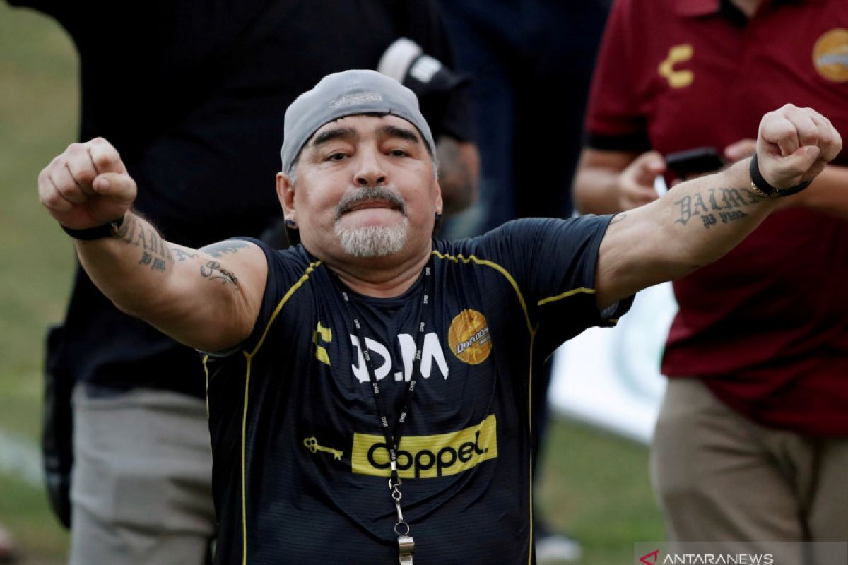 Maradona segera pulang dari rumah sakit