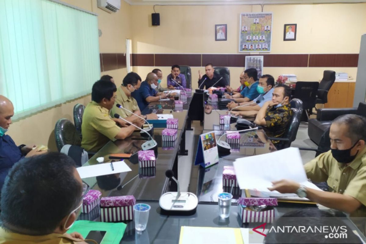 Komisi III DPRD Banjarmasin bahas proyek Jembatan Bromo