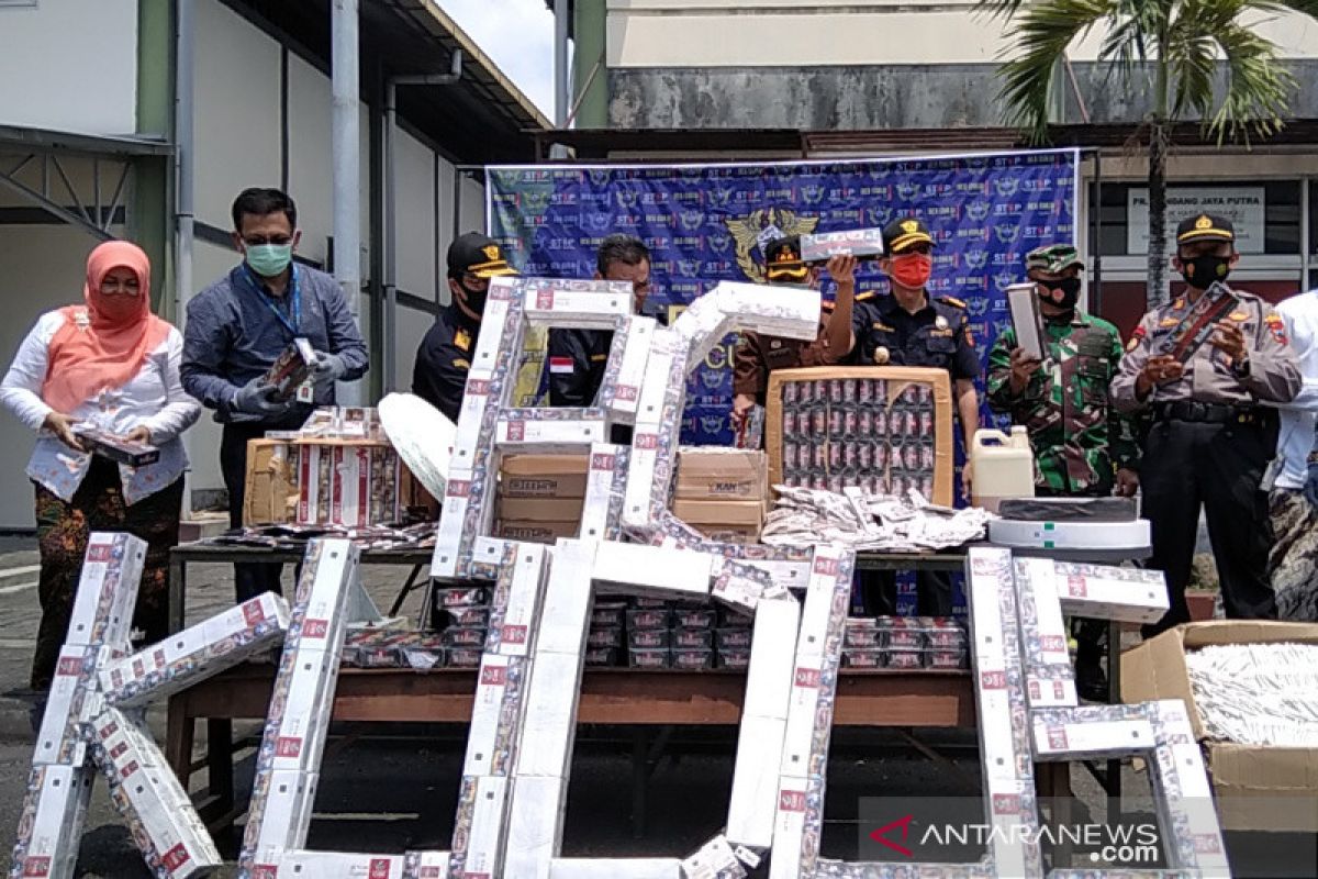 Bea Cukai Kudus mencatat 65,67 persen kasus rokok ilegal dari Jepara