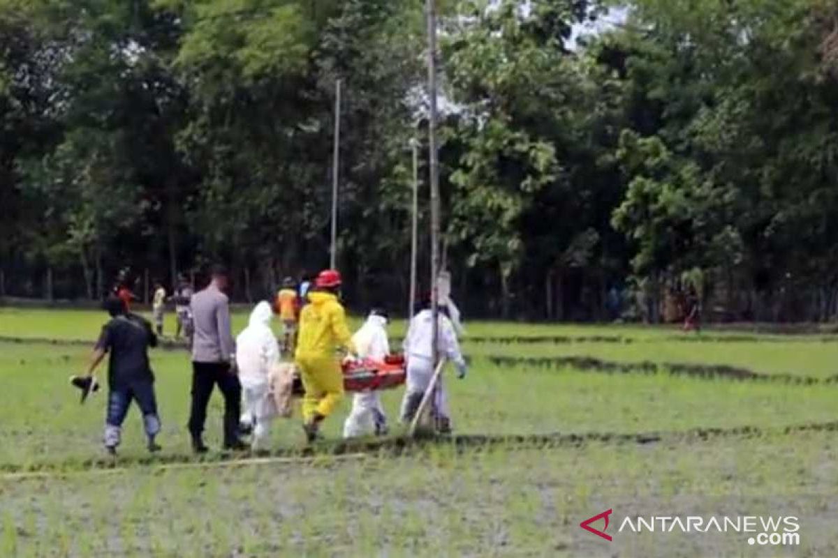 Seorang pria tewas tersengat jebakan tikus listrik yang dipasang tetangga