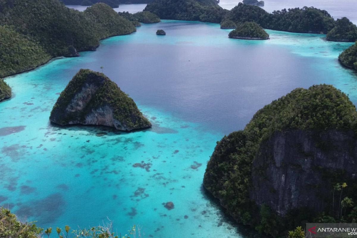 Masyarakat adat Kawe Raja Ampat perkuat perlindungan sumber daya alam