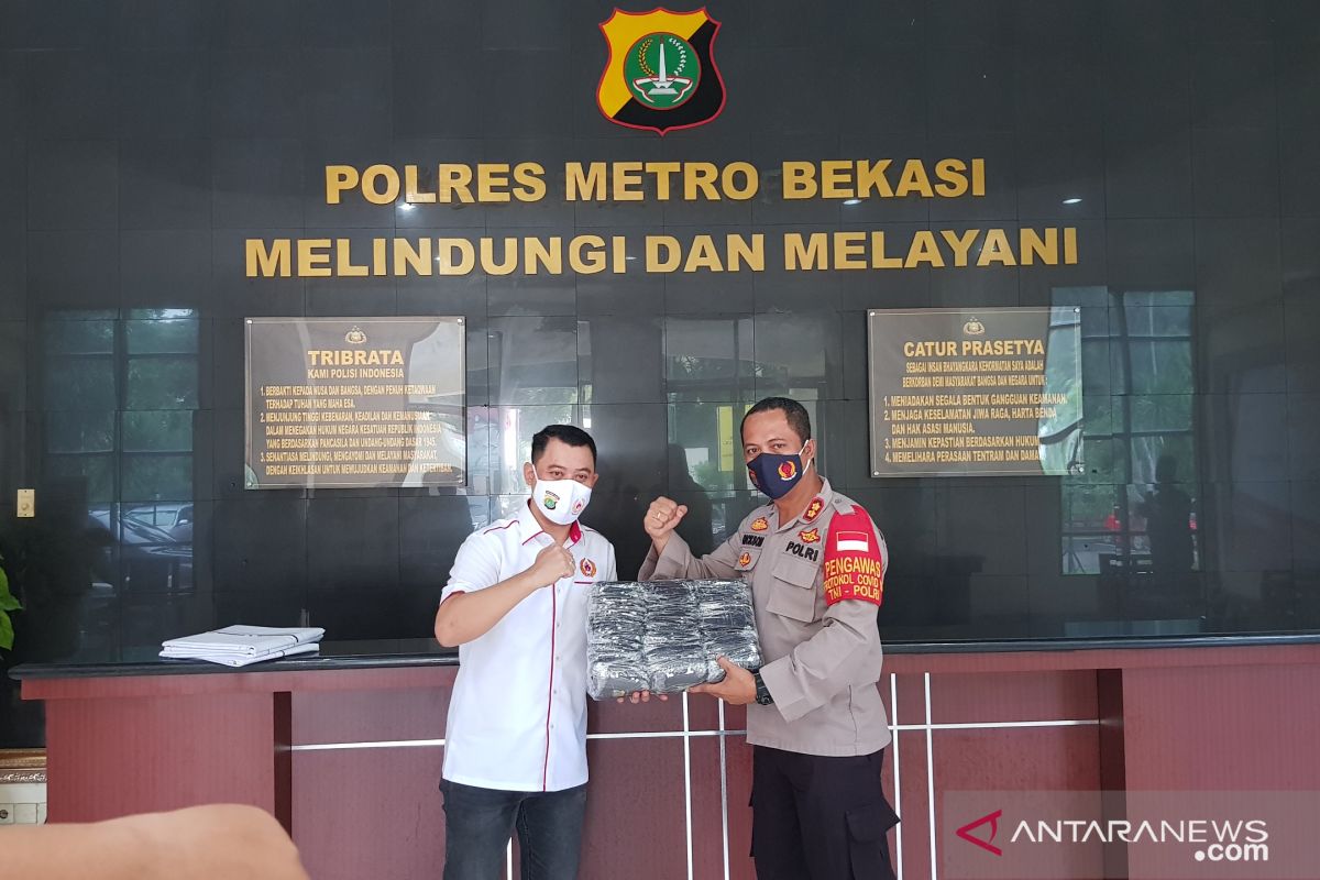 Polres Metro Bekasi terima bantuan 3.000 masker