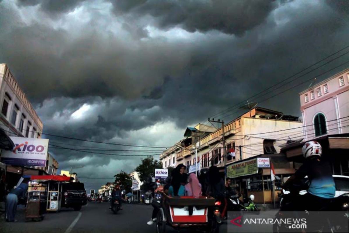 BMKG: Pelambatan angin di pesisir Sumur akibat sirkulasi siklonik