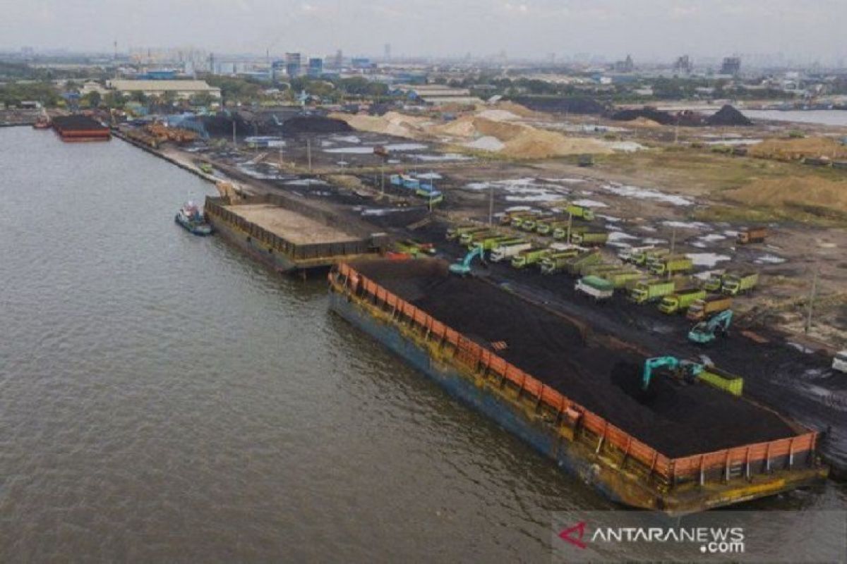 Kemendag jaga distribusi bahan pokok dan biaya logistik