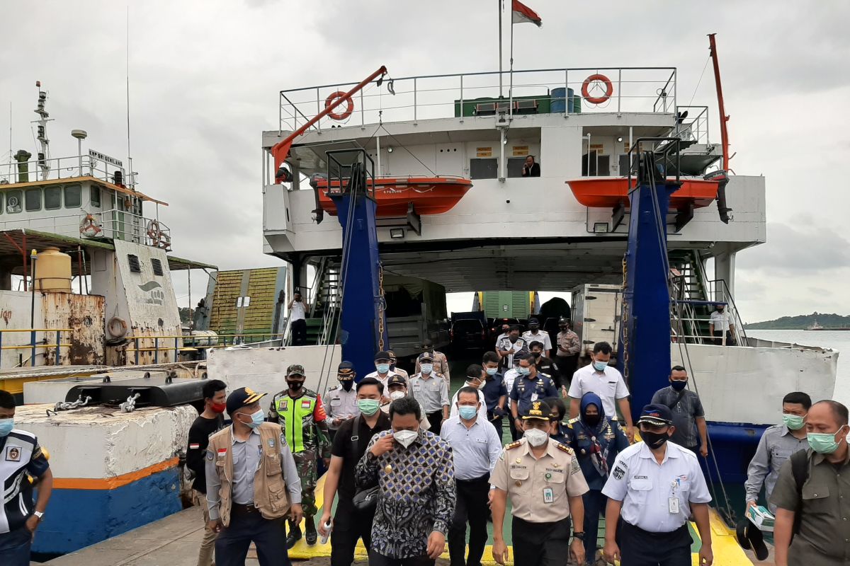 Penumpang tanpa masker dilarang naik kapal