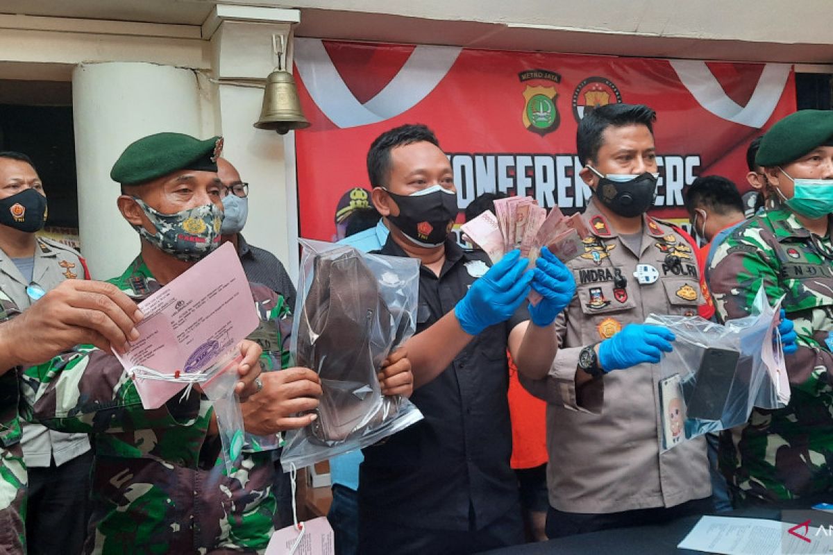 Anggota TNI dan personel Polri tangkap pembobol ATM di Komplek Kostrad