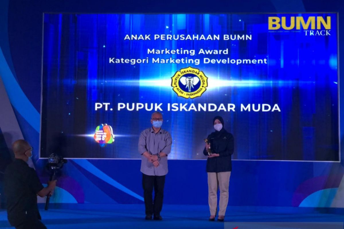 Pupuk Iskandar Muda raih "The Best Marketing Development"