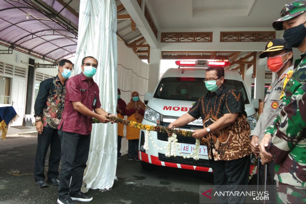 Pemkab Bantul meresmikan operasional mobil lab PCR