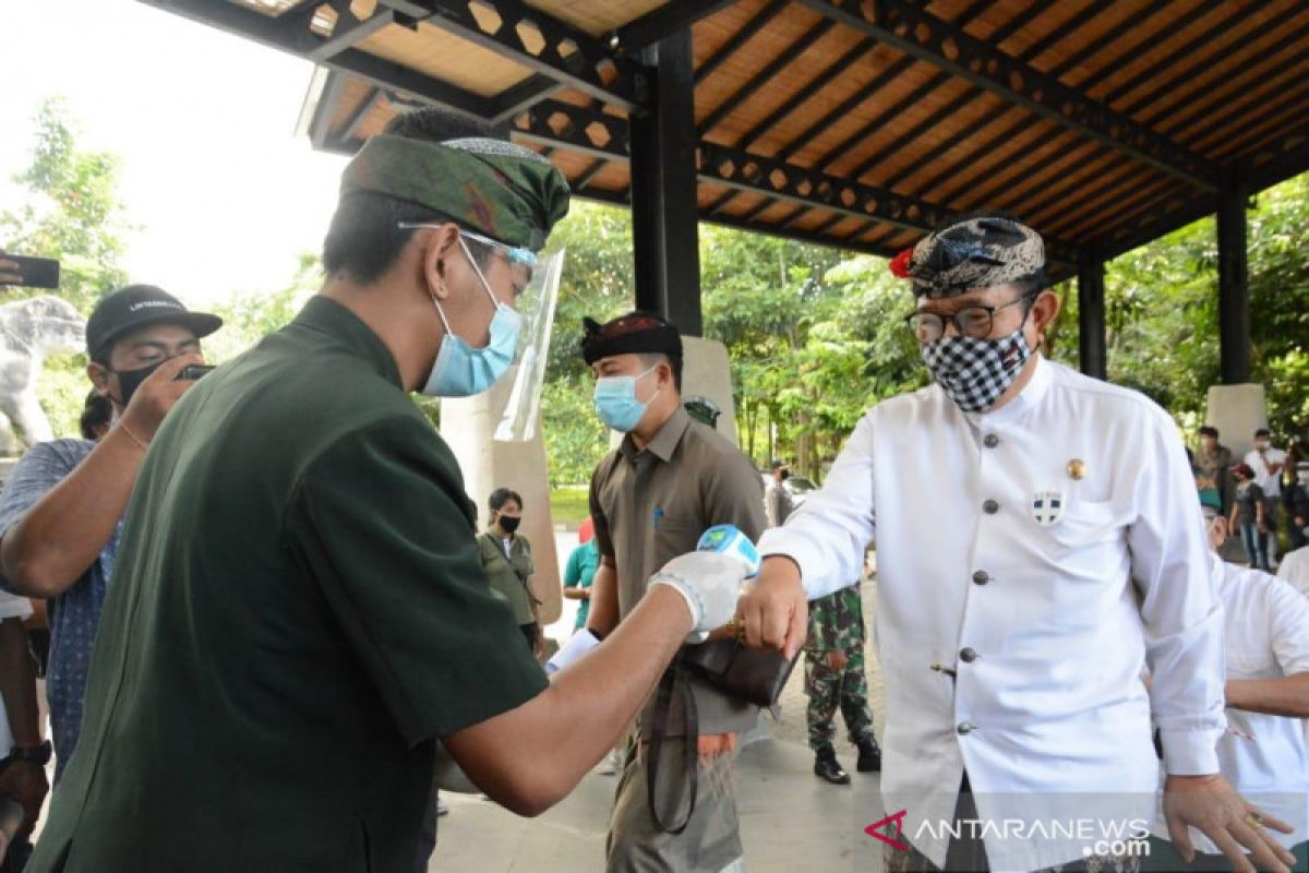 Monkey Forest dibuka, Wagub Bali ingatkan pentingnya protokol kesehatan di objek wisata