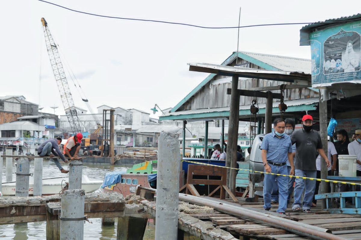 Ketua DPRD Inhil harapkan jembatan Tanah Merah selesai tepat waktu