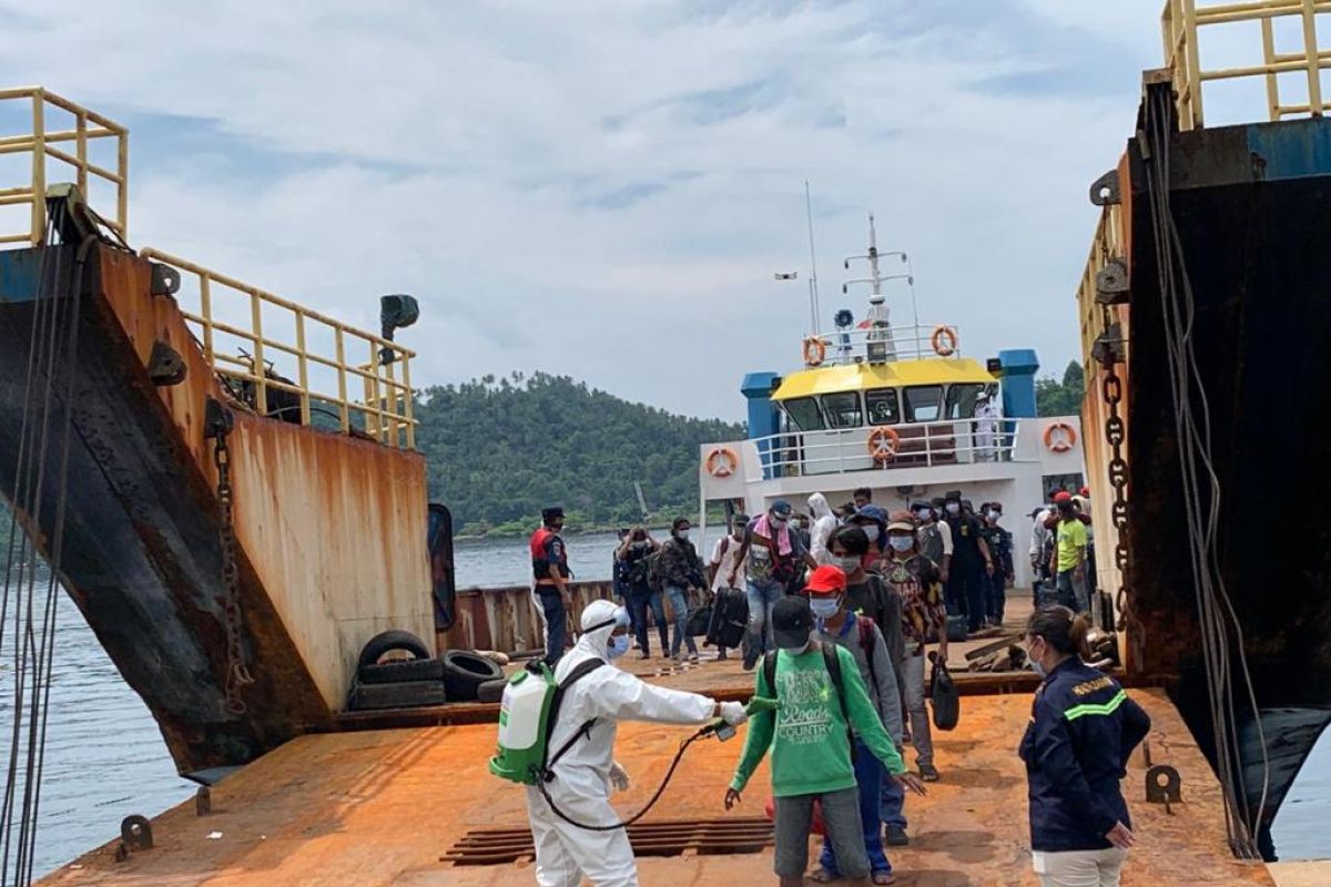 155 ABK dan dua jenazah  terjebak di luar negeri tiba di tanah air