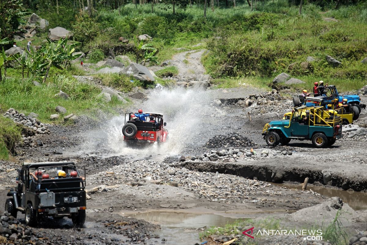 PHRI berharap minat wisatawan ke Yogyakarta tidak terpengaruh status Merapi