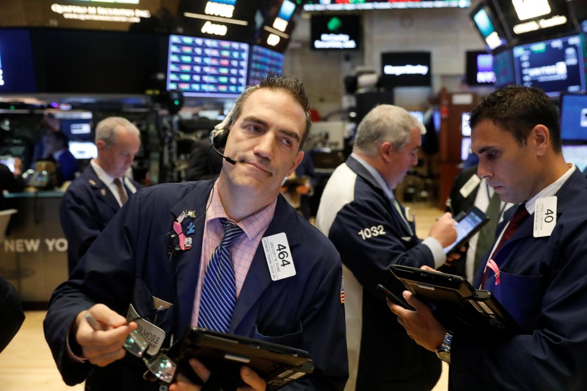 Wall Street dibuka melemah