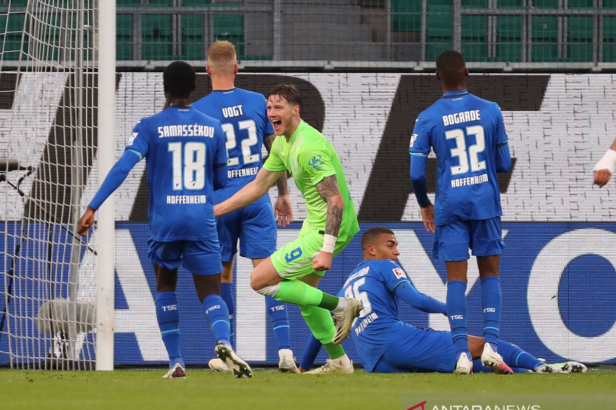 Wolfsburg menghantam Hoffenheim untuk perpanjang catatan tidak terkalahkan