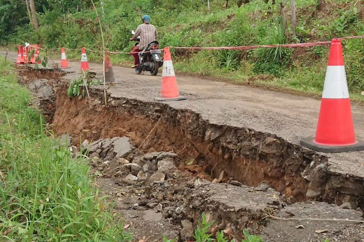 Lima kecamatan di Trenggalek darurat bencana
