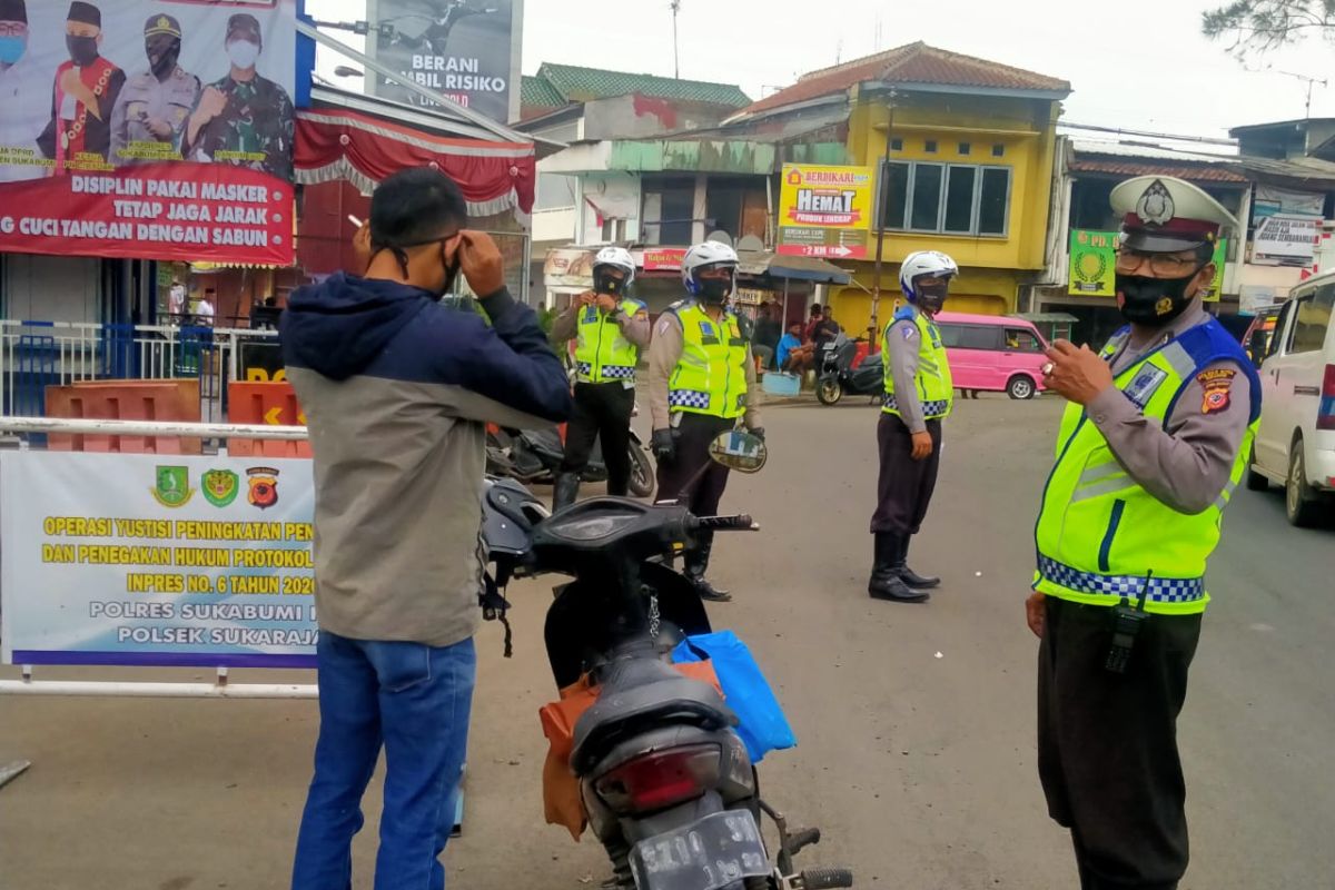 Operasi pengawasan protokol kesehatan COVID-19 di Sukabumi diperpanjang