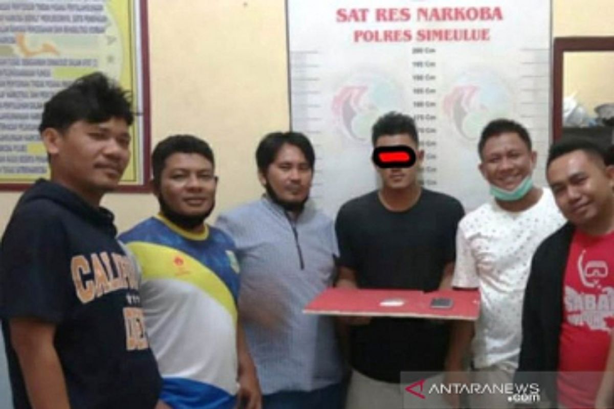 Seorang mahasiswa di Simeulue Aceh tersangka pengedar sabu-sabu
