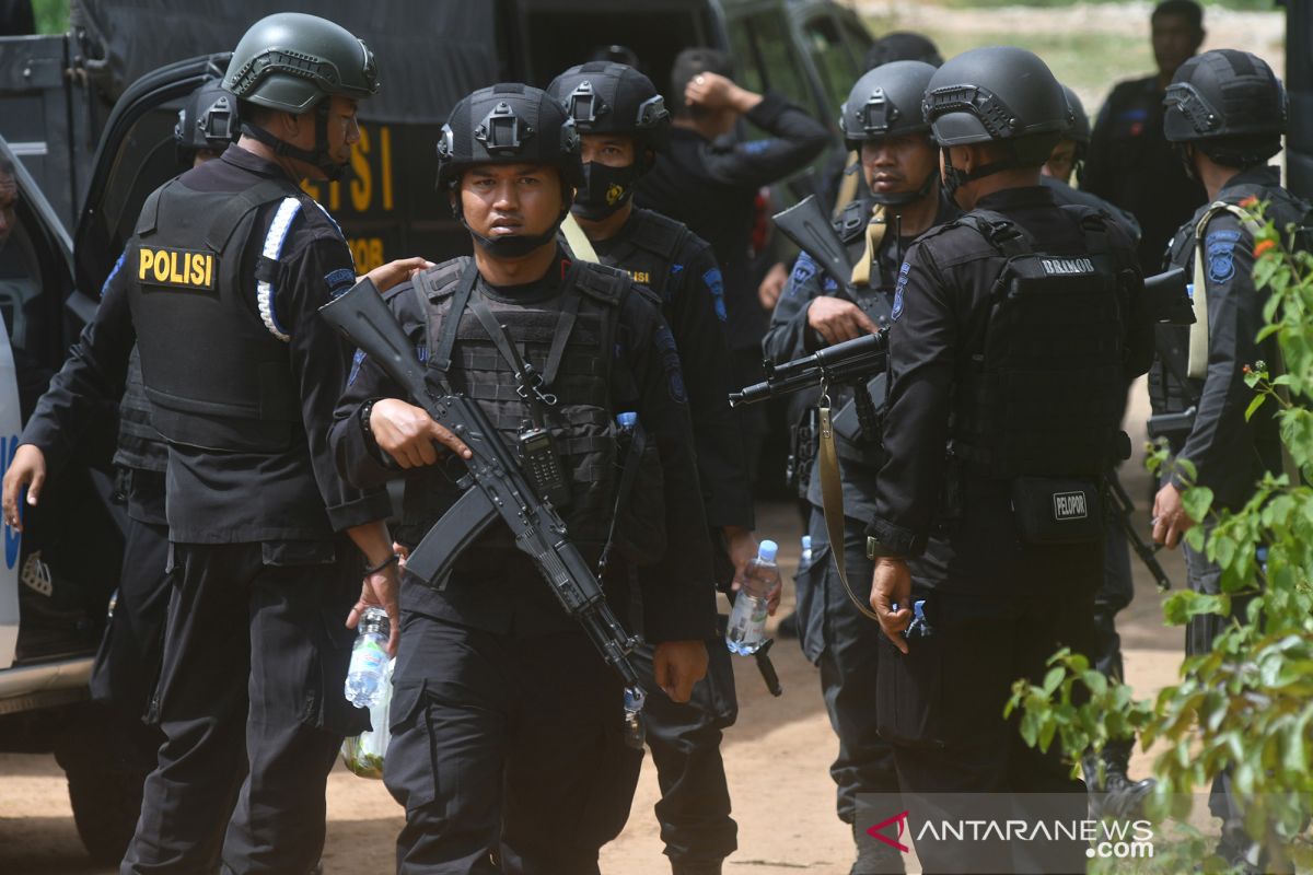 Dalam sepekan Densus 88 tangkap tujuh terduga teroris di 4 provinsi