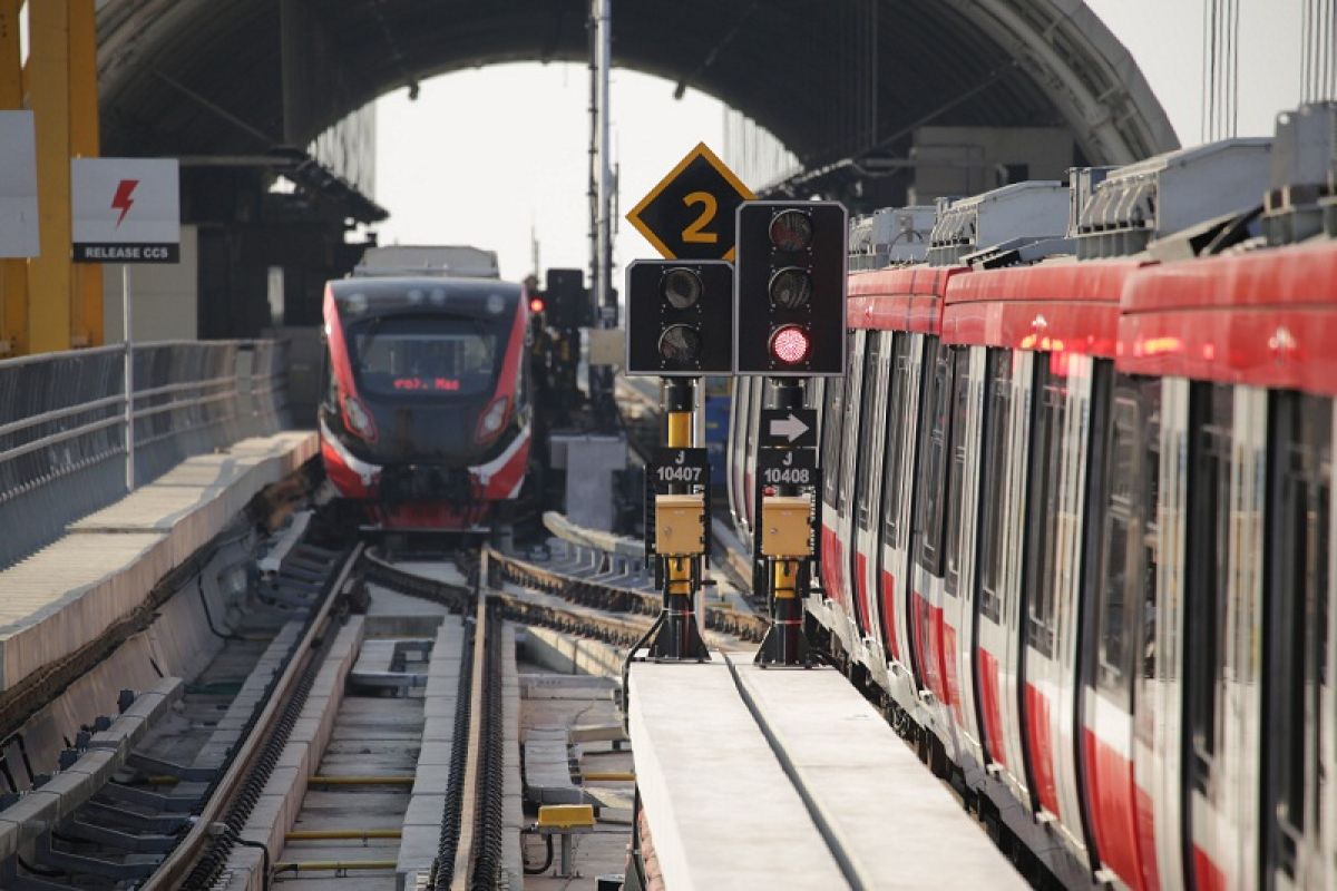 Uji coba sistem persinyalan LRT Jabodebek