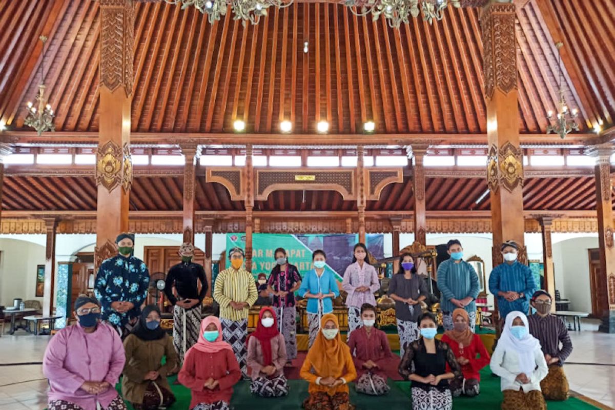 Yogyakarta tumbuhkan kecintaan generasi milenial pada macapat