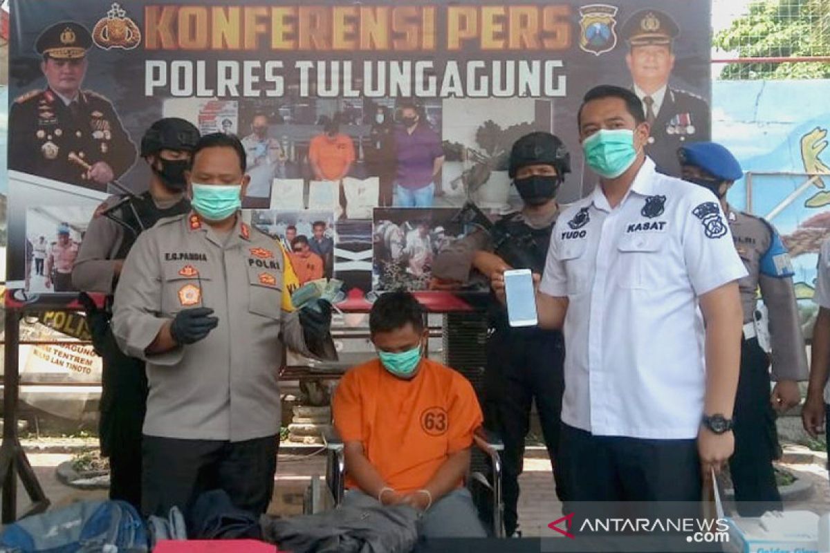 Polisi tangkap komplotan pencuri modus gembos ban di Tulungagung