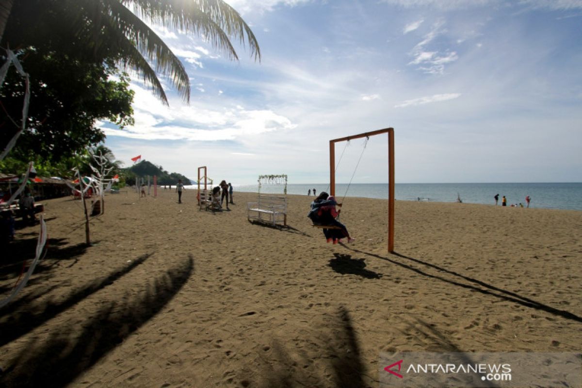 Bank Indonesia Gorontalo bantu pengembangan wisata Pantai Minanga