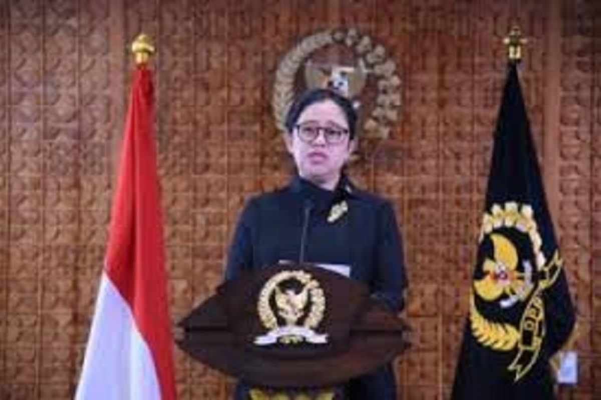 Puan Maharani minta anggota DPR selalu transparan jalankan tugas