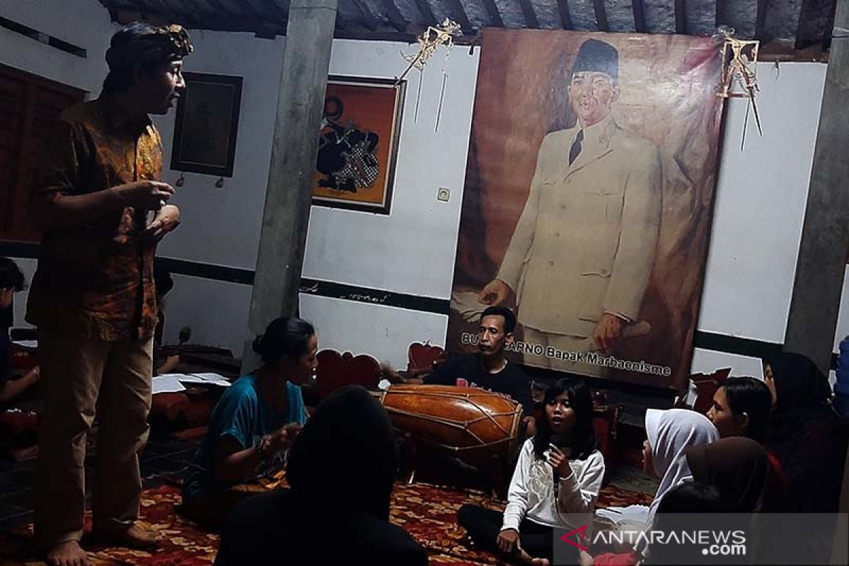 Pelaku seni Banyumas usulkan  Ali Sastroamidjojo sebagai pahlawan